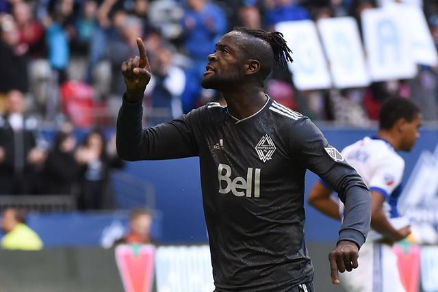 张帆17分费尔德23分北控险胜上海 闫鹏飞23+10