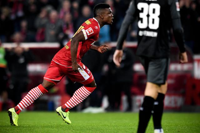 浓眉37+9詹姆斯20+8+11 湖人不敌活塞近4战3负